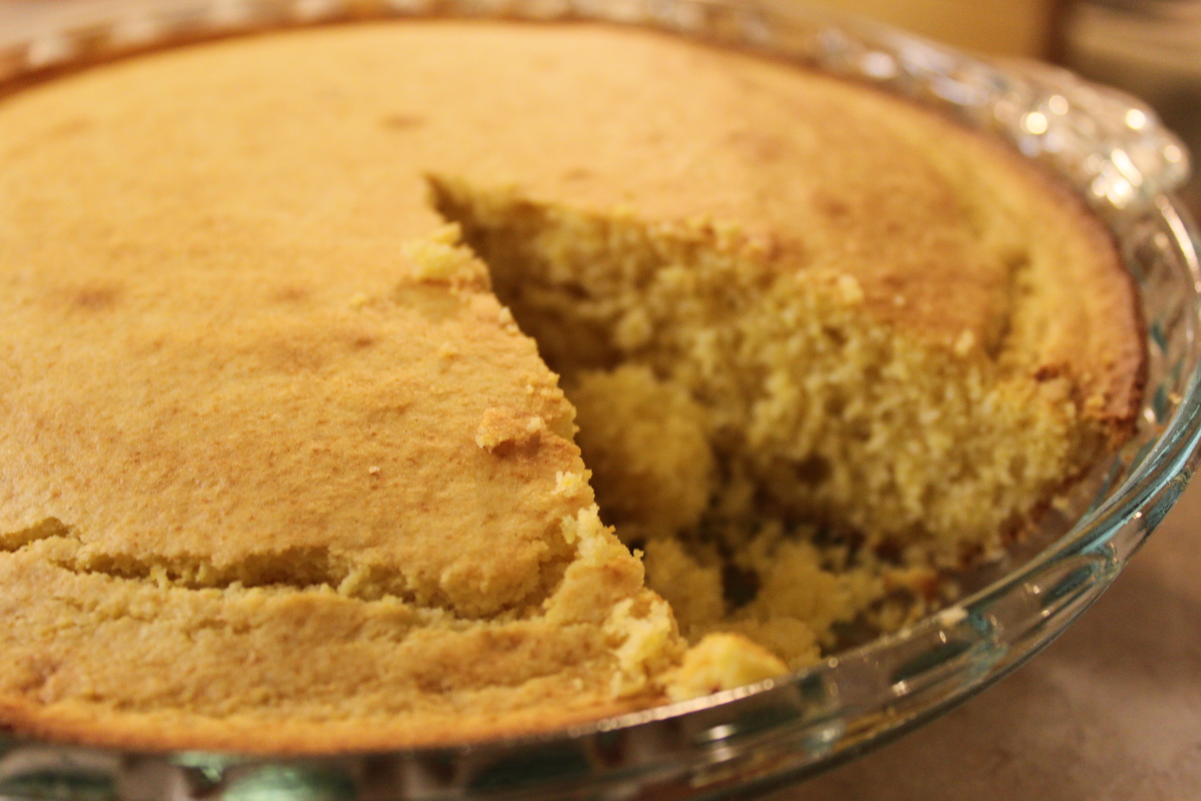 Mom's Cornbread // Having chili for dinner? Make this quick & easy cornbread to go along with it. Great served hot out of the oven with butter and honey. | Tried and Tasty