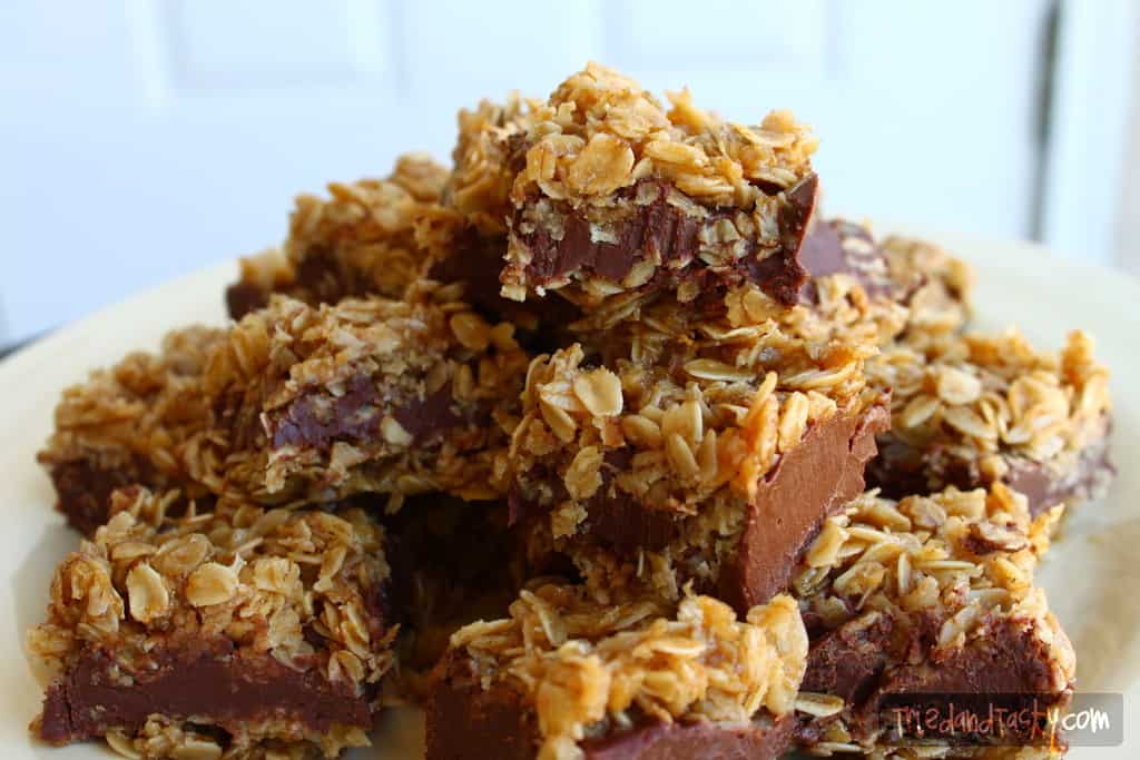No Bake Chocolate Oat Bars // Tried and Tasty