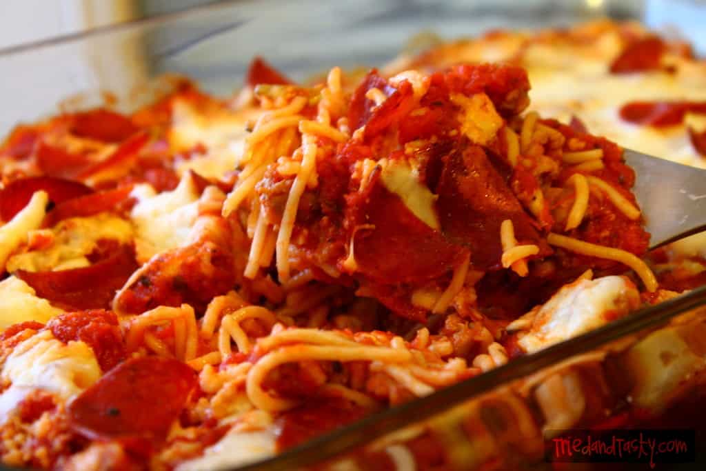 Pizza Spaghetti Casserole // Tried and Tasty