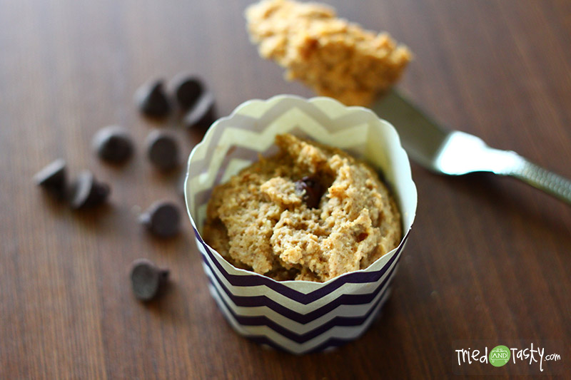 PB & Chocolate Chip Muffins // You can't go wrong with muffins in the morning! | Tried and Tasty