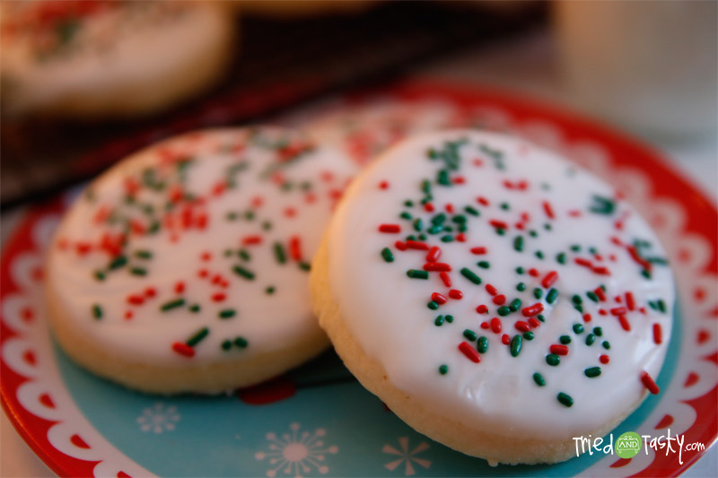 Cutlers Glazed Holiday Sugar Cookies // The most perfect sugar cookie - just like the real deal! | TriedandTasty 
