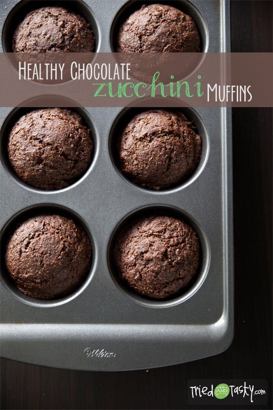 Healthy Chocolate Zucchini Muffins // Do you love bakery style muffins but don't love the long list of unrecognizable ingredients? These Healthy Chocolate Zucchini Muffins are perfect for you! Made without any refined flour or sugar, they are a guilt free breakfast option! | Tried and Tasty