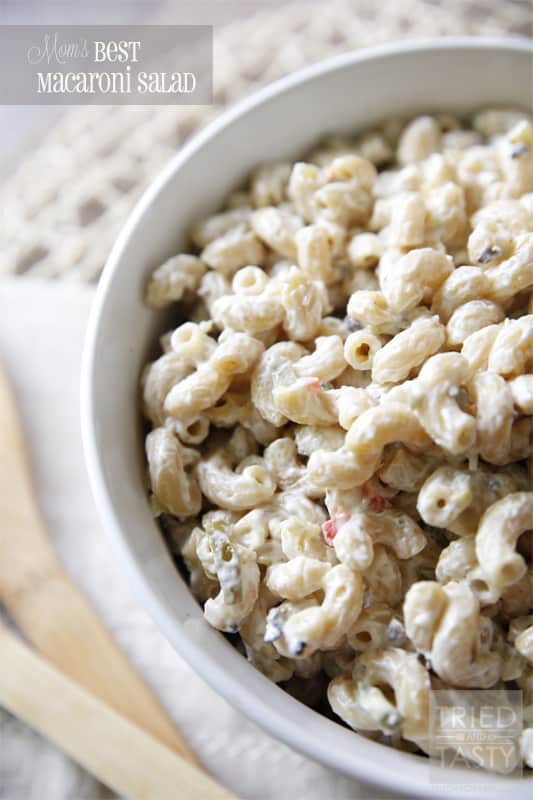Mom's Best Macaroni Salad // A creamy, tangy but not too tangy macaroni salad that will compliment any picnic or BBQ! | Tried and Tasty