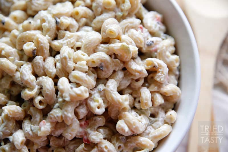 Mom's Best Macaroni Salad // A creamy, tangy but not too tangy macaroni salad that will compliment any picnic or BBQ! | Tried and Tasty