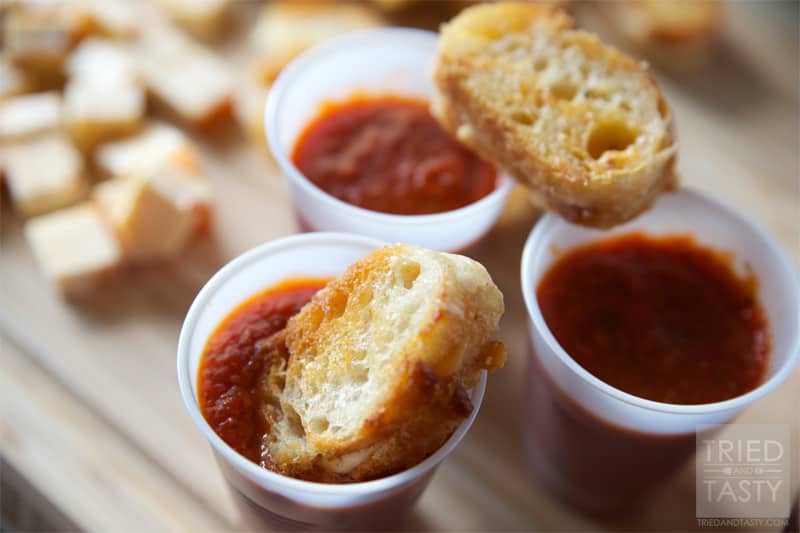 Mini Grilled Cheese Hors d'Oeuvres // Tried and Tasty