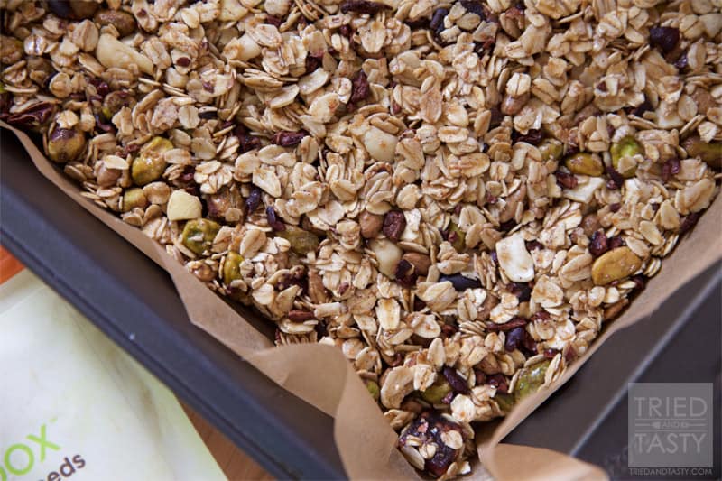 The Best Granola Bars // The perfect healthy homemade granola bar, in fact, I've called them THE best for a reason! They are downright delicious! Perfect at home, at work, or on the go! | Tried and Tasty