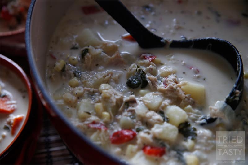 Turkey & Potato Corn Chowder // This Turkey & Potato Corn Chowder is a fantastic and delicious way to help use up some of your turkey leftovers. It’s hearty, it’s warm for the cool nights, and absolutely delicious. | Tried and Tasty