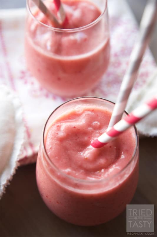 Copycat Jamba Juice Strawberries Wild // Ever wanted to make your favorite Jamba Juice recipe at home? This quick & easy recipe is only four ingredients! Tastes identical to the original, if not BETTER! Use your @blendtec to get the job done in no time! #smoothie #copycat #jambajuice #blendtec // Tried and Tasty 