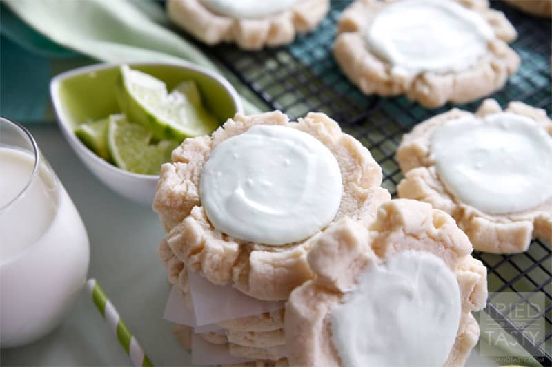Lime 'Swig' Sugar Cookies // If you are a fan of citrus, you will be a fan of these Lime 'Swig' Style Sugar Cookies. They are perfectly soft, sweet, and oh so lime-y! | Tried and Tasty