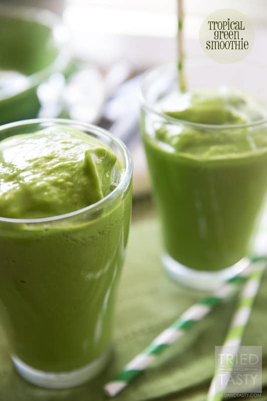 Tropical Green Smoothie // Tried and Tasty