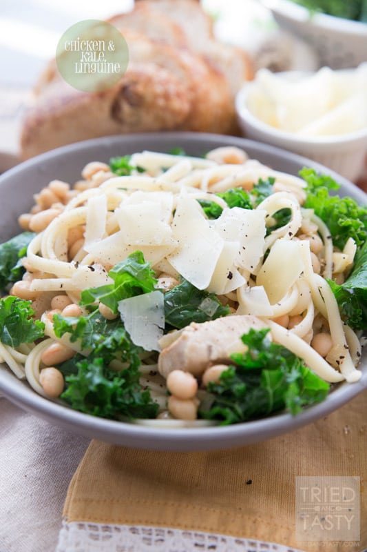 Chicken & Kale Linguine // This healthy Spring dinner is perfect for the warm nights ahead. It's a light and refreshing variation of linguine that's bright in flavor and bright in nutrients! Made without any butter or cream, a great way to lighten up your meal! | Tried and Tasty