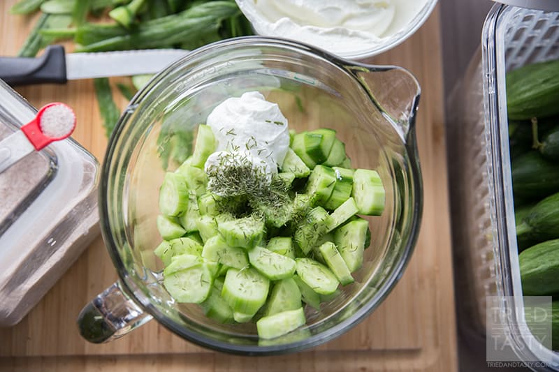 Quick & Easy Cucumber Salad // If you're looking for THE perfect side to your BBQ menu, look no further. This cucumber salad couldn't be easier OR tastier. You've got to try it to believe it. Your guests will be begging for seconds AND the recipe! | Tried and Tasty