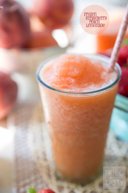 Frozen Strawberry Peach Lemonade // Cool off with this oh-so-refreshing frozen lemonade! A great way to enjoy the high temps without sugar loaded icees, slushes, or freezes. This Strawberry Peach Lemonade is perfect and made without any refined sugar! | Tried and Tasty