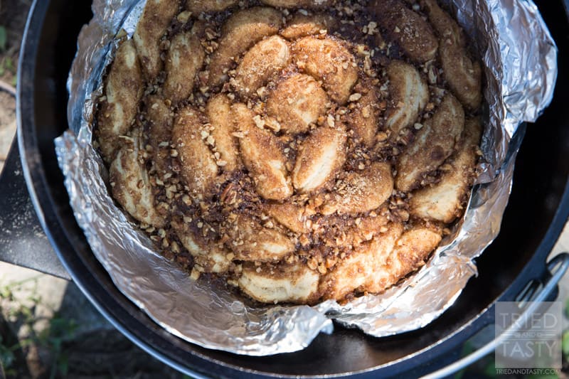 You won't find an easier dutch oven dessert recipe. These delicious Dutch Oven Sweet Petals made with Rhodes Bake N Serv rolls is absolutely wonderful. Add a drizzle of cream cheese frosting and you've got a match made in heaven!
