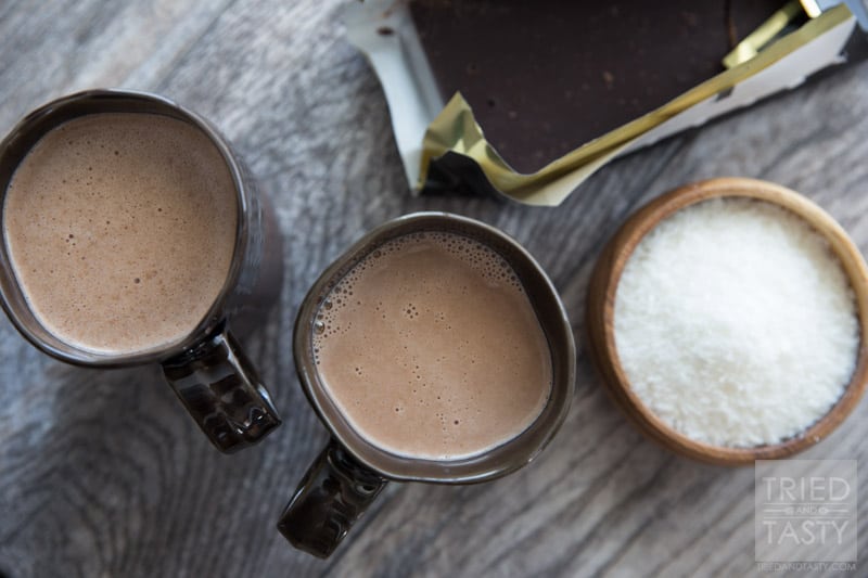 Coconut Nutella Hot Chocolate // Warm up this winter with a refined-sugar-free, rich & creamy hot chocolate. If you like coconut, you'll love this rich indulgent drink made with all natural ingredients! | Tried and Tasty