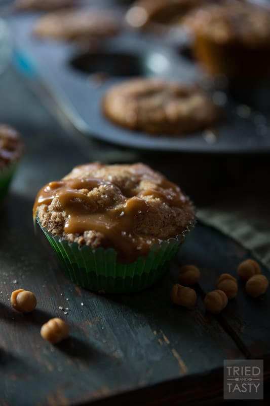 Caramel Apple Muffins // Nothing screams fall like a caramel apple. Now you can have your favorite treat for breakfast OR dessert in the form of a delicious muffin! | Tried and Tasty