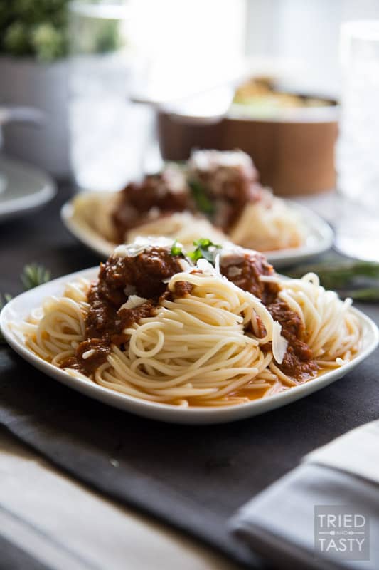 Homemade Spaghetti and Meatballs | This tried and true Spaghetti and Meatball recipe will fill your kitchen with the warm aroma of tomato, basil, and oregano. This just might be the ultimate comfort dish! | Tried and Tasty