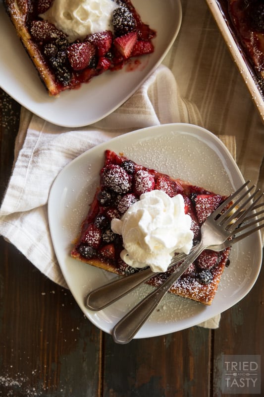 Easy Mixed Berry Tart // Throw together your a mix of your favorite berries into a crunchy pastry crust and you've got an out of this world dessert! Great for those patriotic holidays and all summer long. | Tried and Tasty